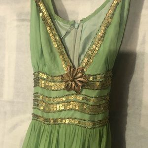 Adrianna Papell Boutique